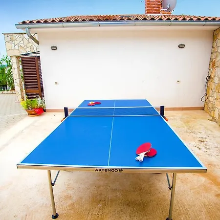 Feriehus Lara Karojba