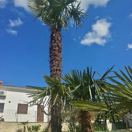 Casa de Férias Lara Karojba